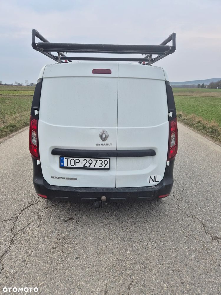 Renault Express - 6