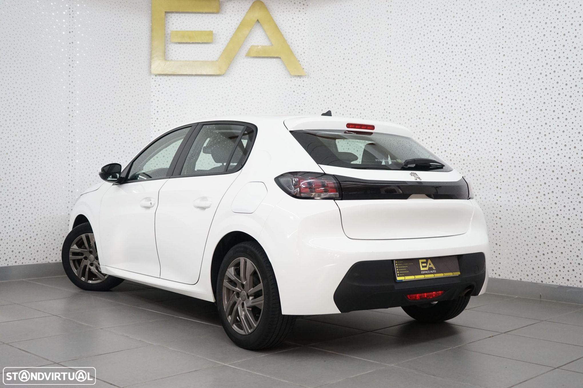 Peugeot 208 1.2 PureTech Allure - 4
