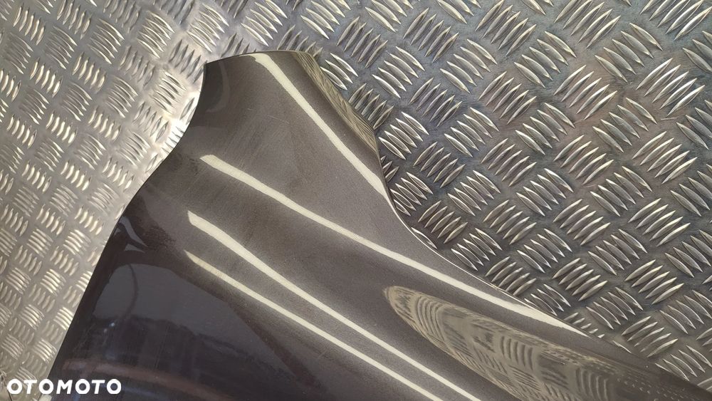 VW TOUAREG 7L LIFT 06-09R BŁOTNIK PRAWY LR7M 7L6821254 C - 2