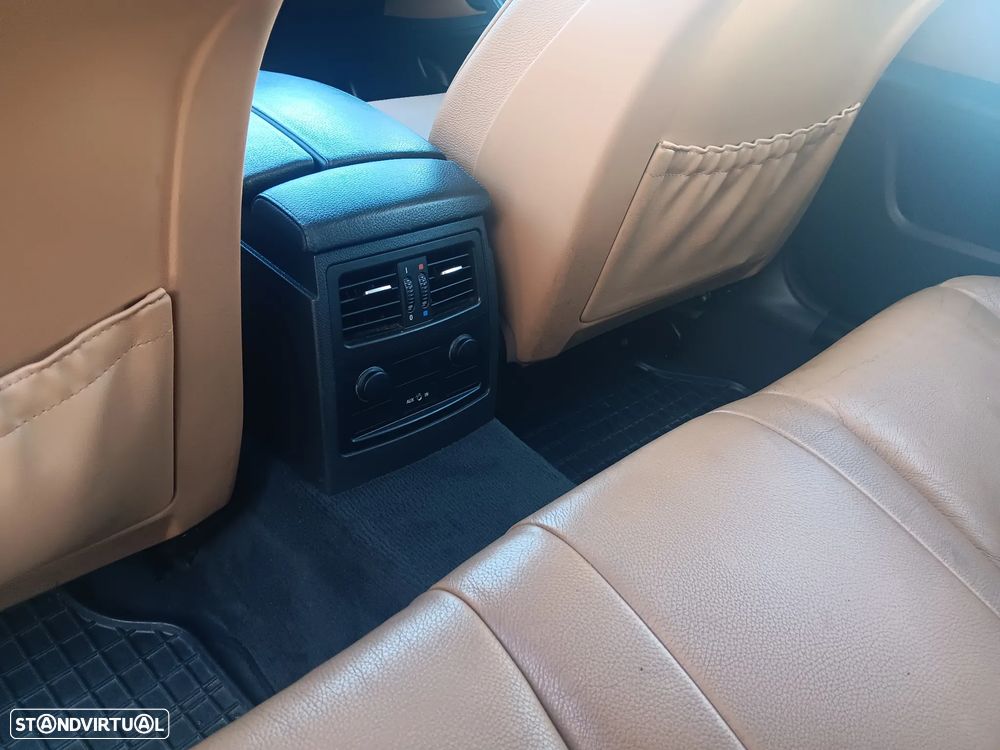 BMW 520 d Touring Executive - 52