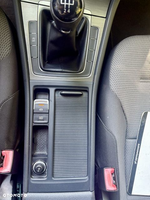 Volkswagen Golf 1.2 TSI BMT Start - 26