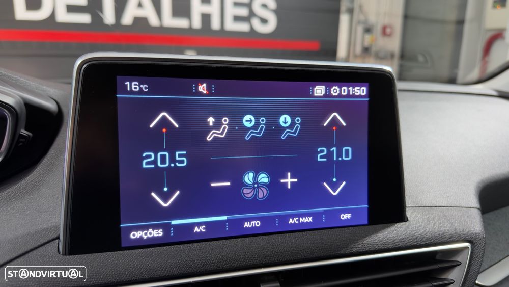 Peugeot 3008 1.2 PureTech Allure - 21