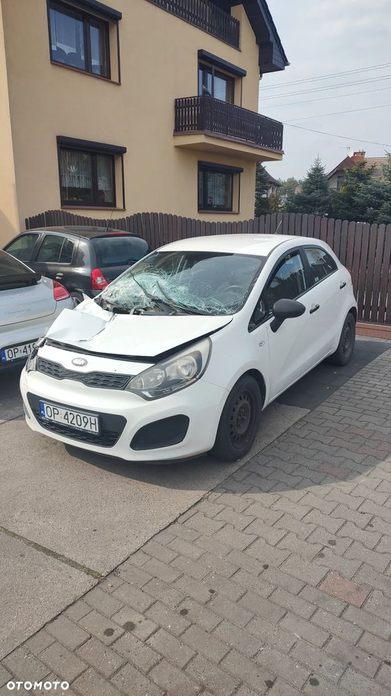 Kia Rio 1.2 M - 1