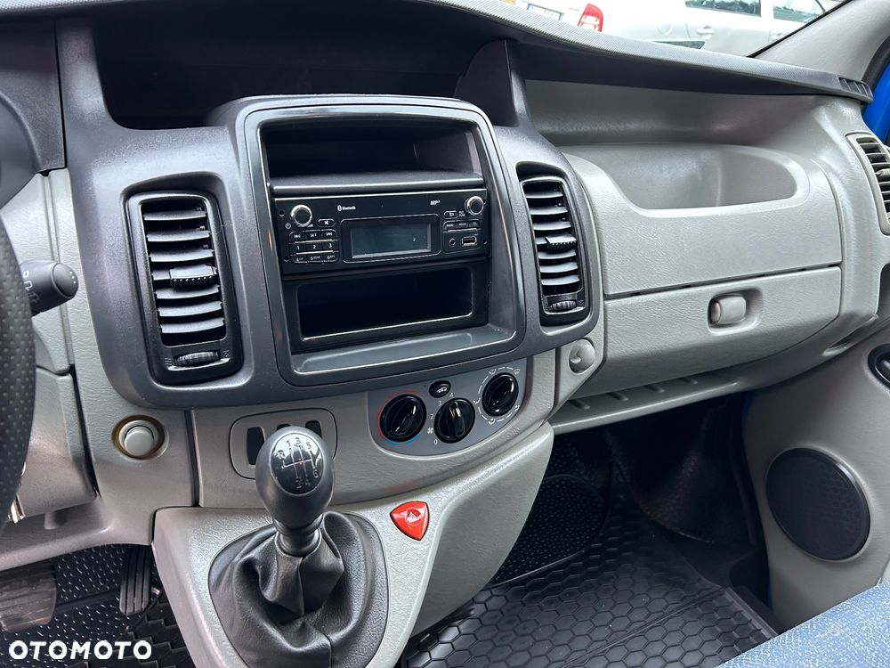 Renault Trafic - 20