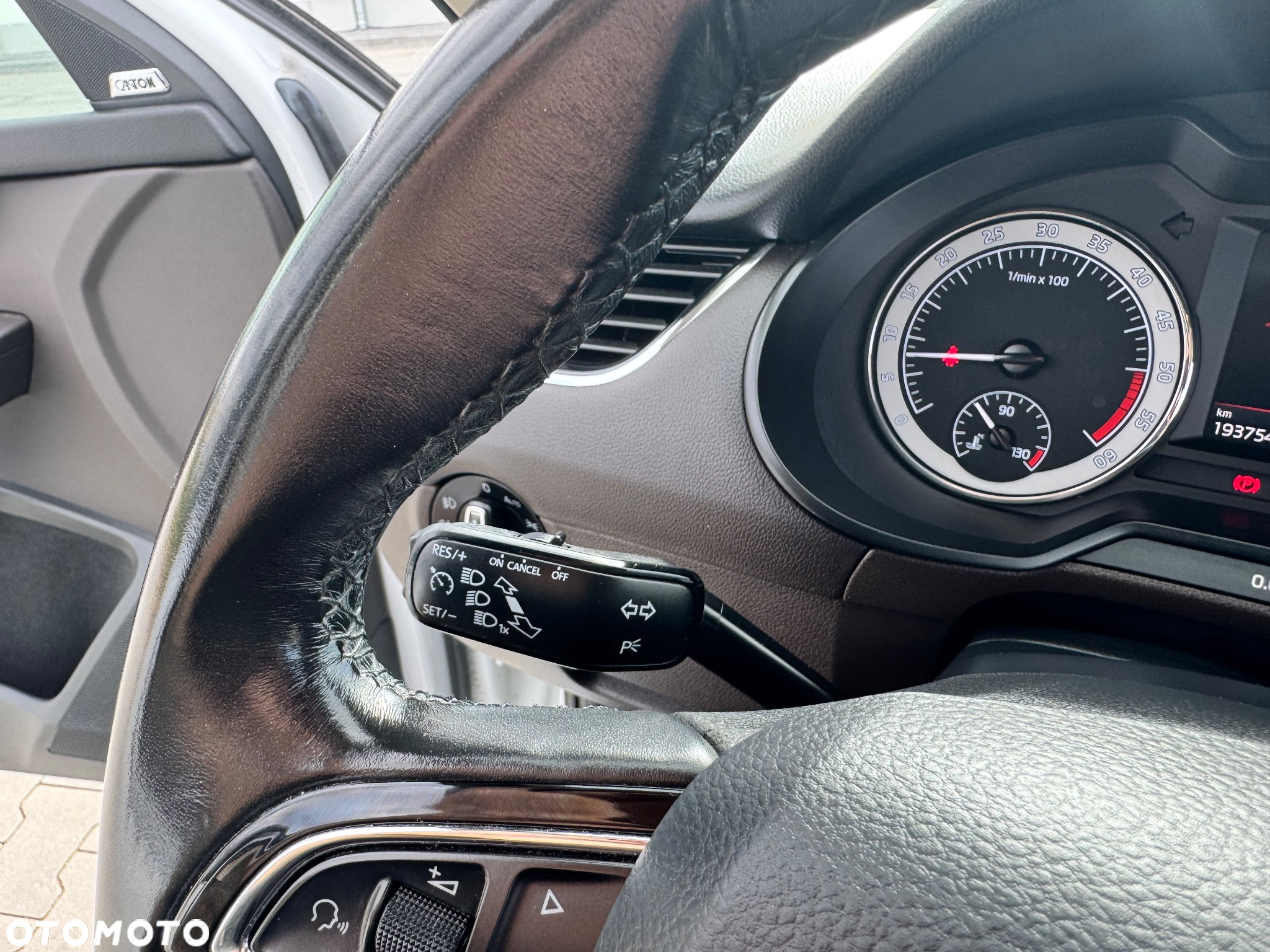 Skoda Octavia 2.0 TDI L&K - 11