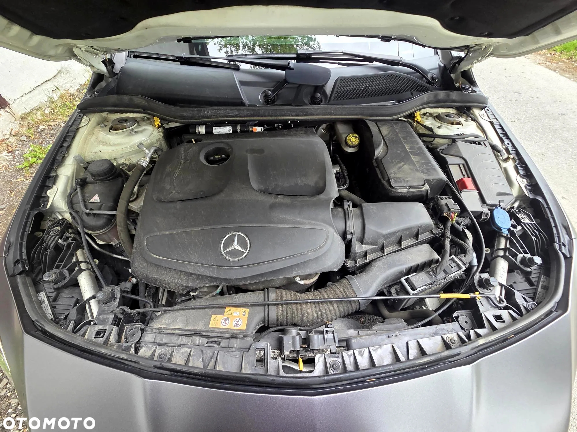 Mercedes-Benz CLA 200 7G-DCT AMG Line - 34
