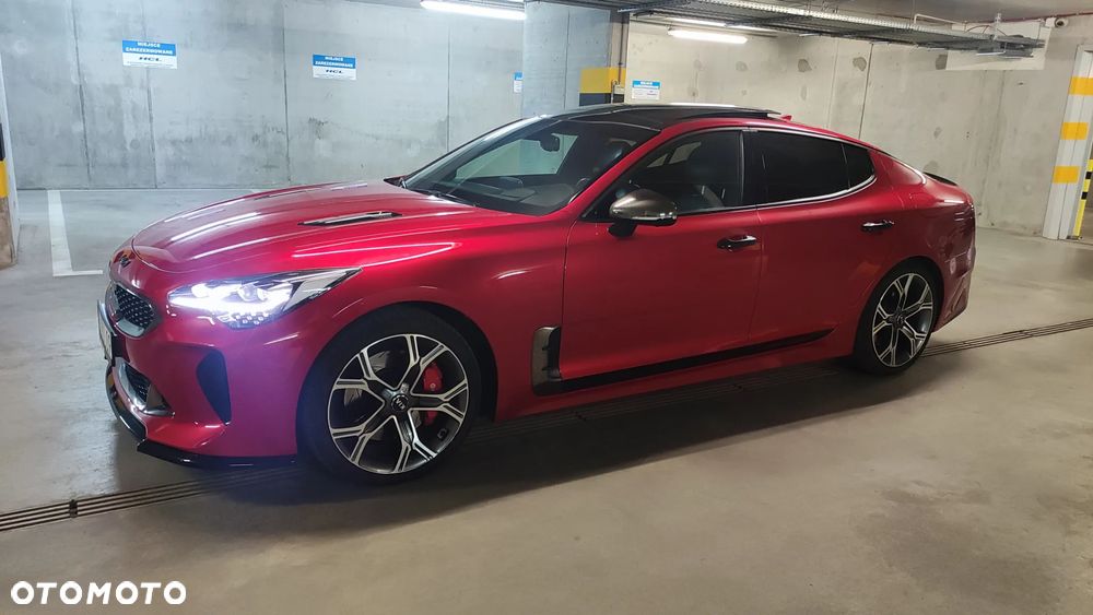 Kia Stinger - 7