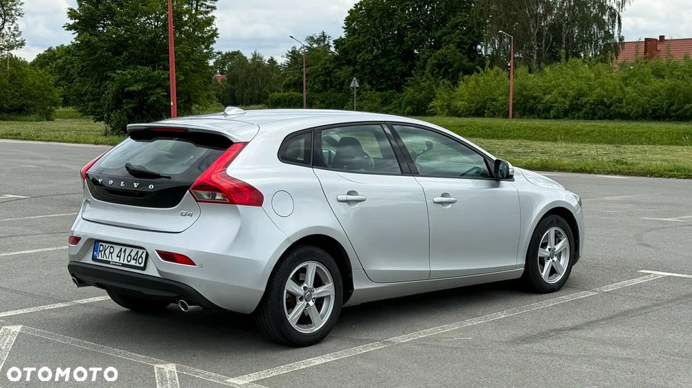 Volvo V40 D4 Drive-E Kinetic - 19