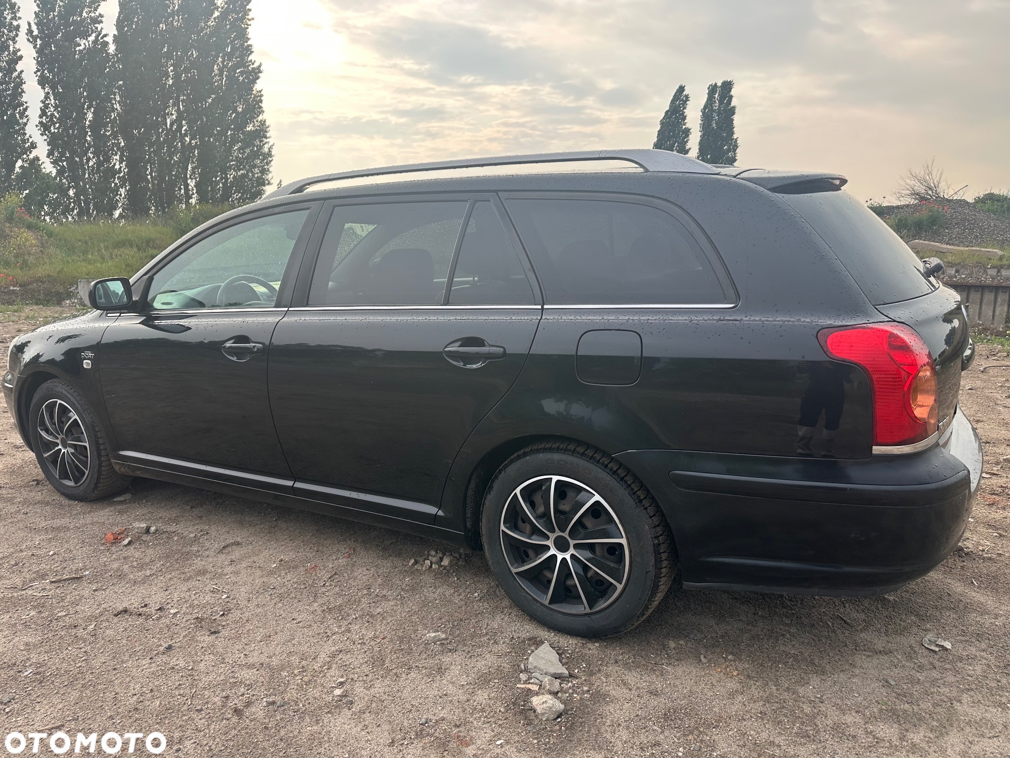 Toyota Avensis 2.2 D-CAT Executive - 12