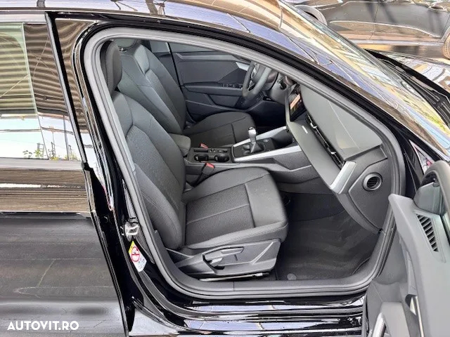 Audi A3 35 TFSI Basic - 11