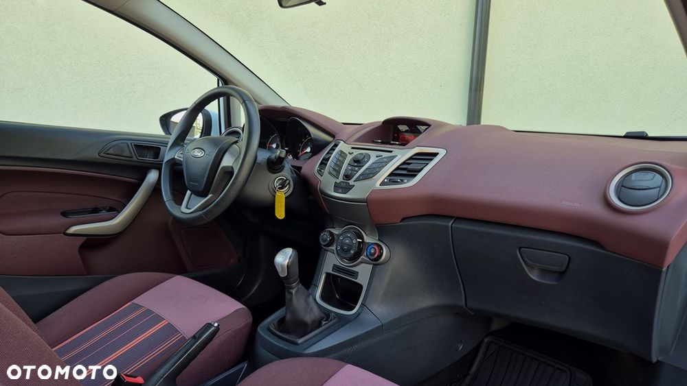 Ford Fiesta 1.25 Silver X (SVP) - 20