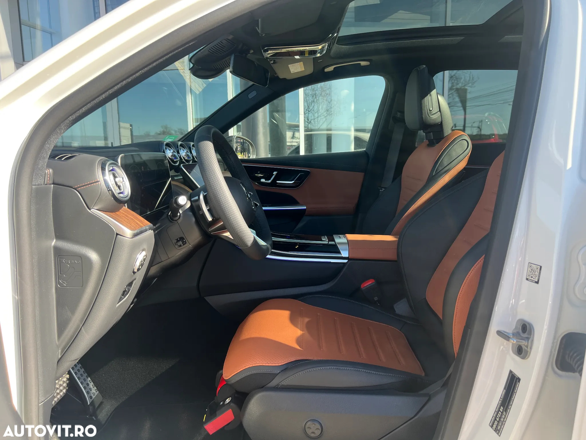 Mercedes-Benz GLC 300 e 4MATIC - 12