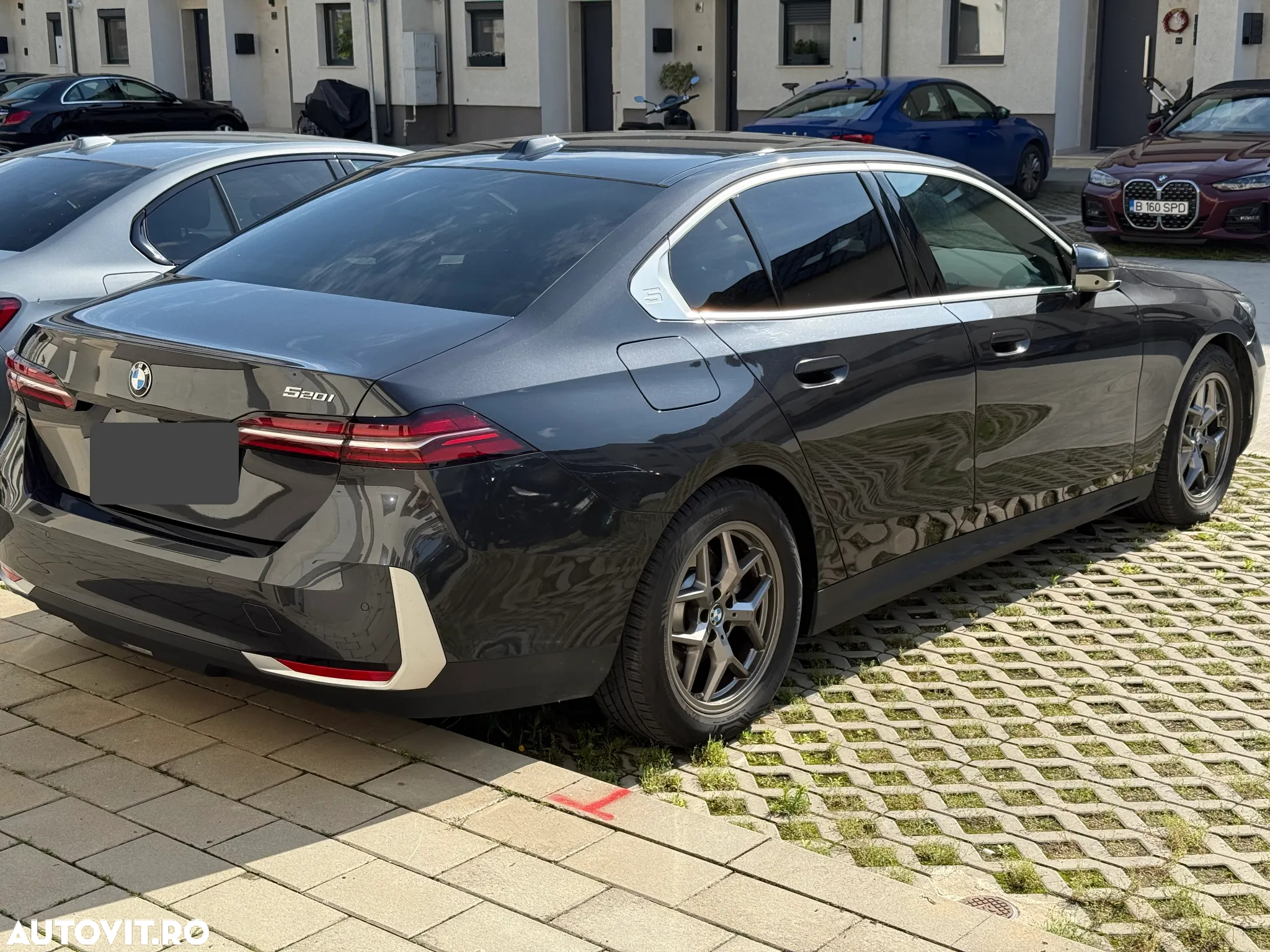 BMW Seria 5 520i AT MHEV - 2