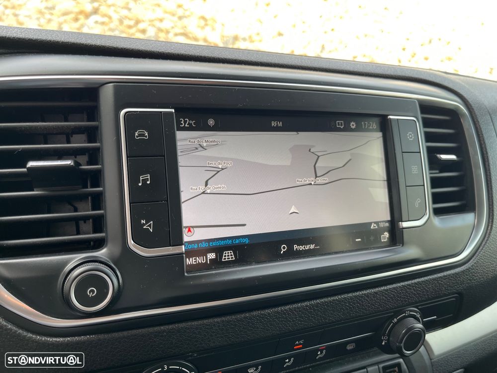 Opel Vivaro 2.0 CDTI 6 lugares Versão Longa - 34