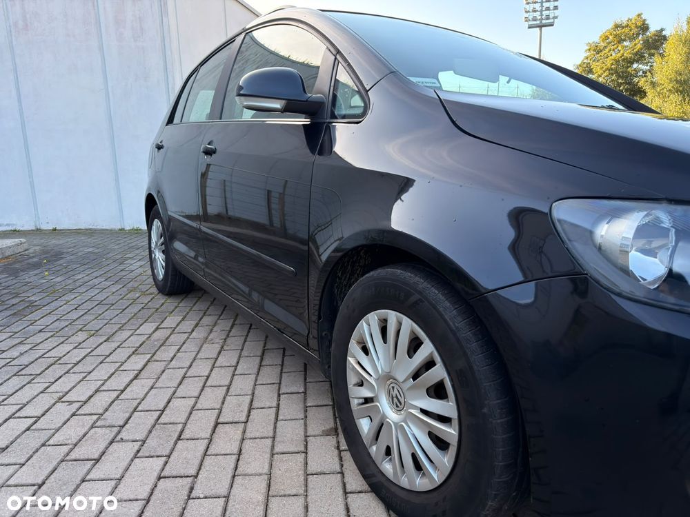 Volkswagen Golf - 10