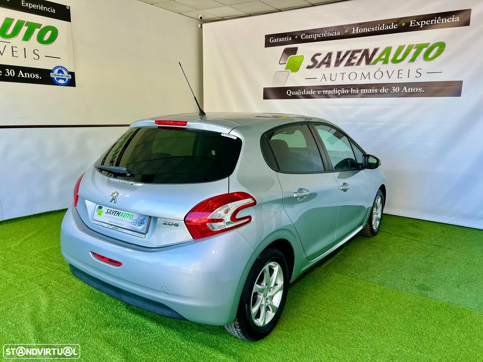 Peugeot 208 1.4 HDi Active - 4