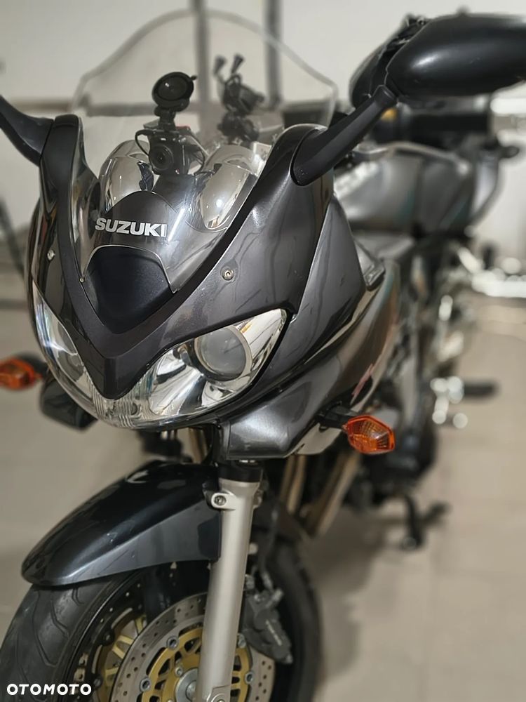 Suzuki Bandit - 3