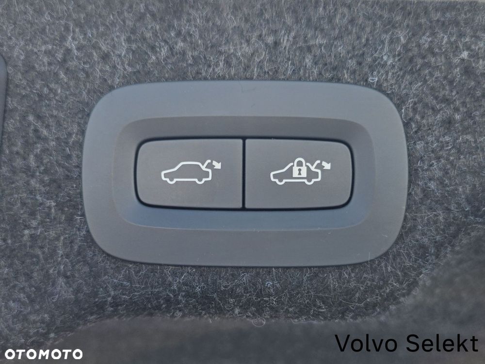 Volvo S90 - 19