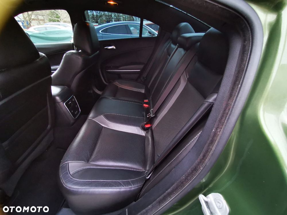 Dodge Charger 3.6 GT - 28