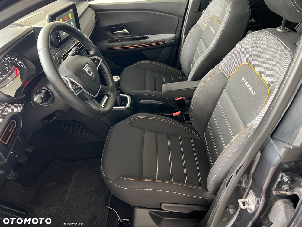 Dacia Sandero 1.0 TCe Laureate S&S - 14
