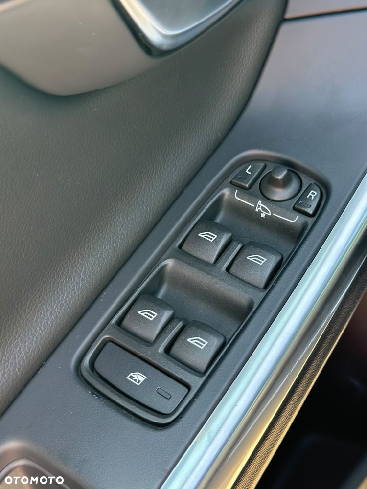 Volvo V60 D4 Drive-E Summum - 9