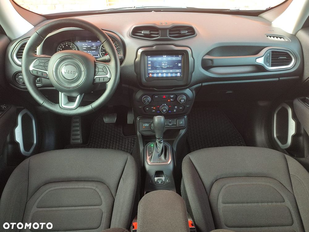 Jeep Renegade - 14