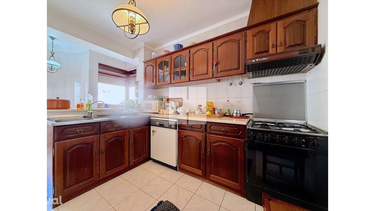 Apartamento T2 c/ Arrumo - Grande imagem: 5/24