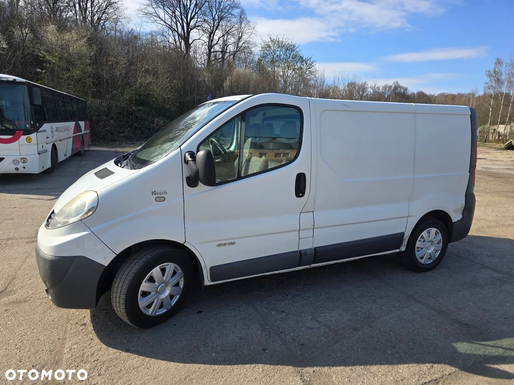 Renault Trafic 2.0 Dci SORTIMO - 2