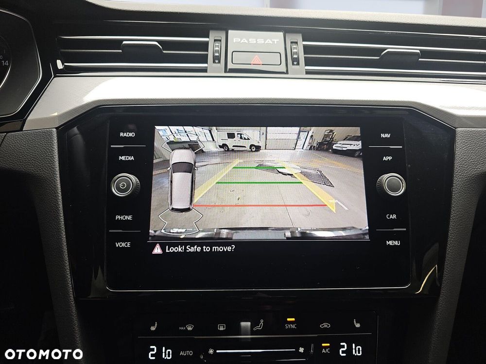 Volkswagen Passat Variant 1.5 TSI EVO Business DSG - 17
