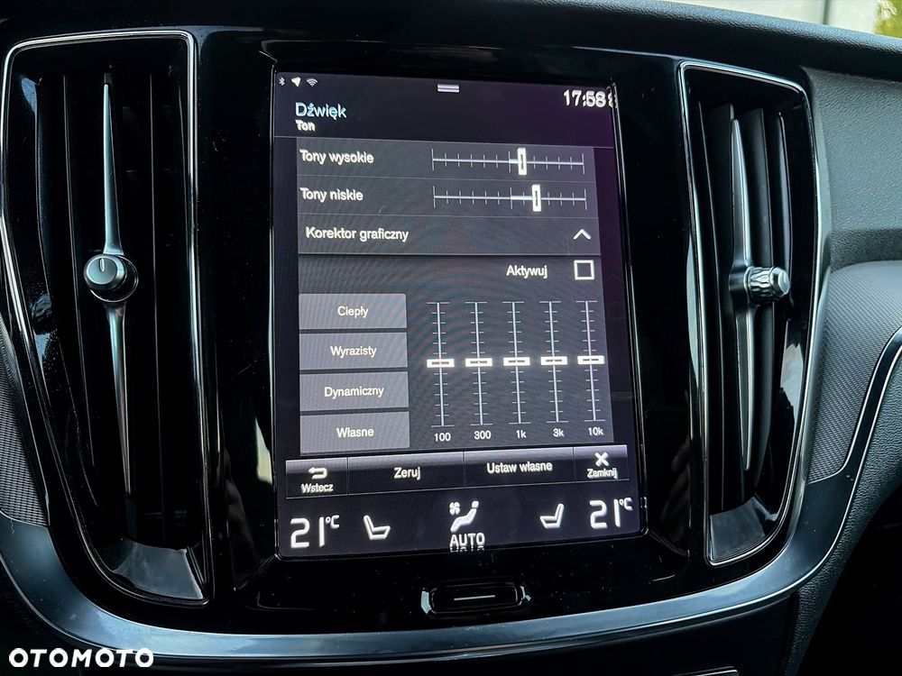 Volvo V60 B4 D Geartronic RDesign - 32