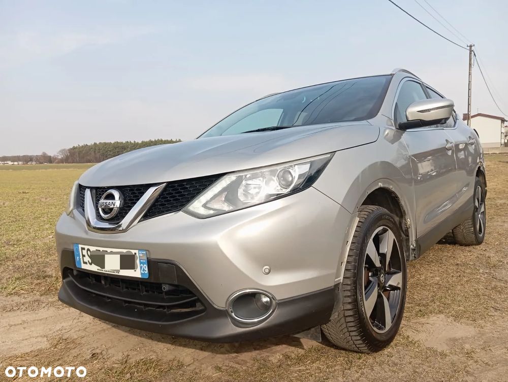 Nissan Qashqai - 2
