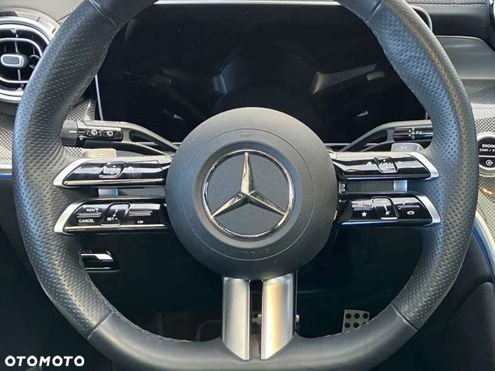 Mercedes-Benz GLC 300 d mHEV 4-Matic AMG Line - 12