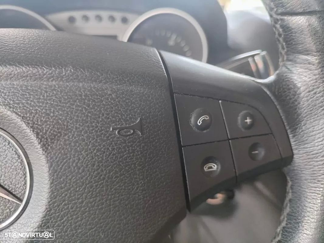 Mercedes-Benz ML 320 CDi - 28