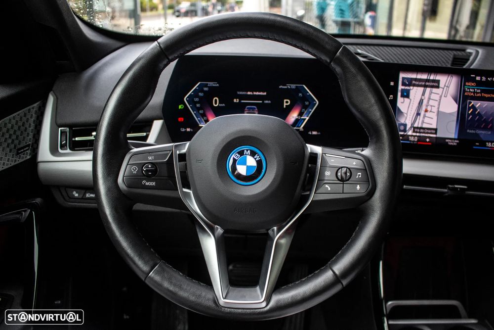 BMW iX1 xDrive30 - 15