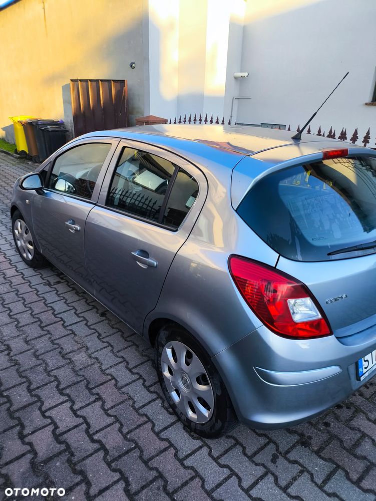 Opel Corsa 1.2 16V - 2