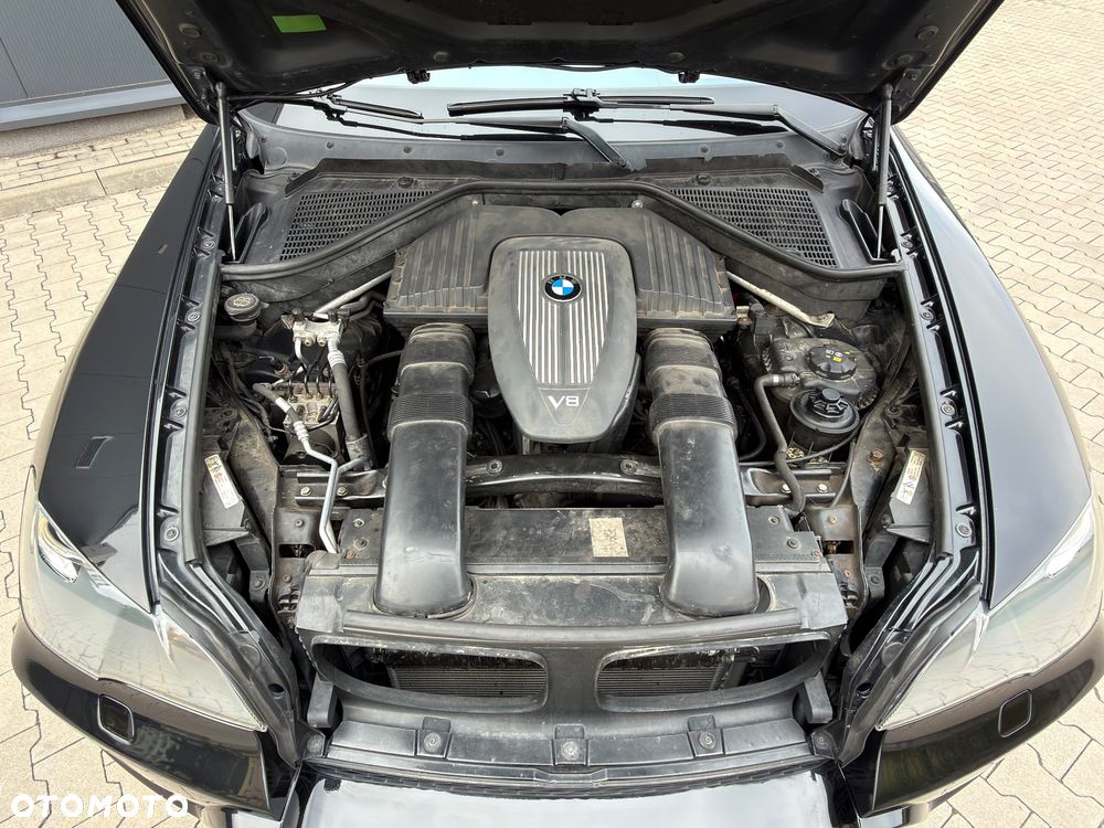 BMW X5 xDrive48i - 11