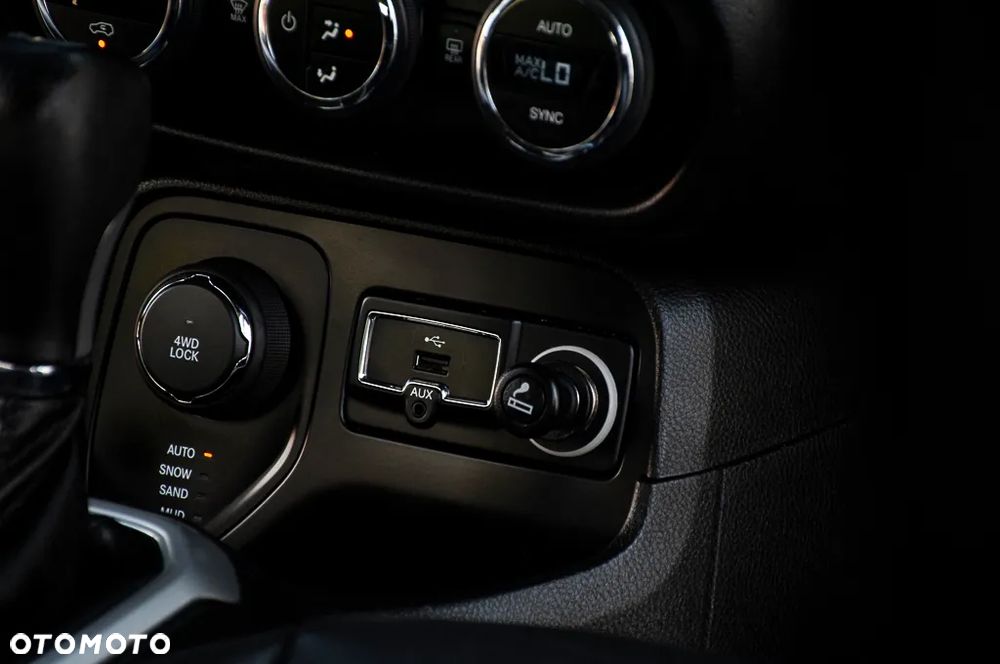 Jeep Renegade 1.4 MultiAir Active Drive Automatik Limited - 22