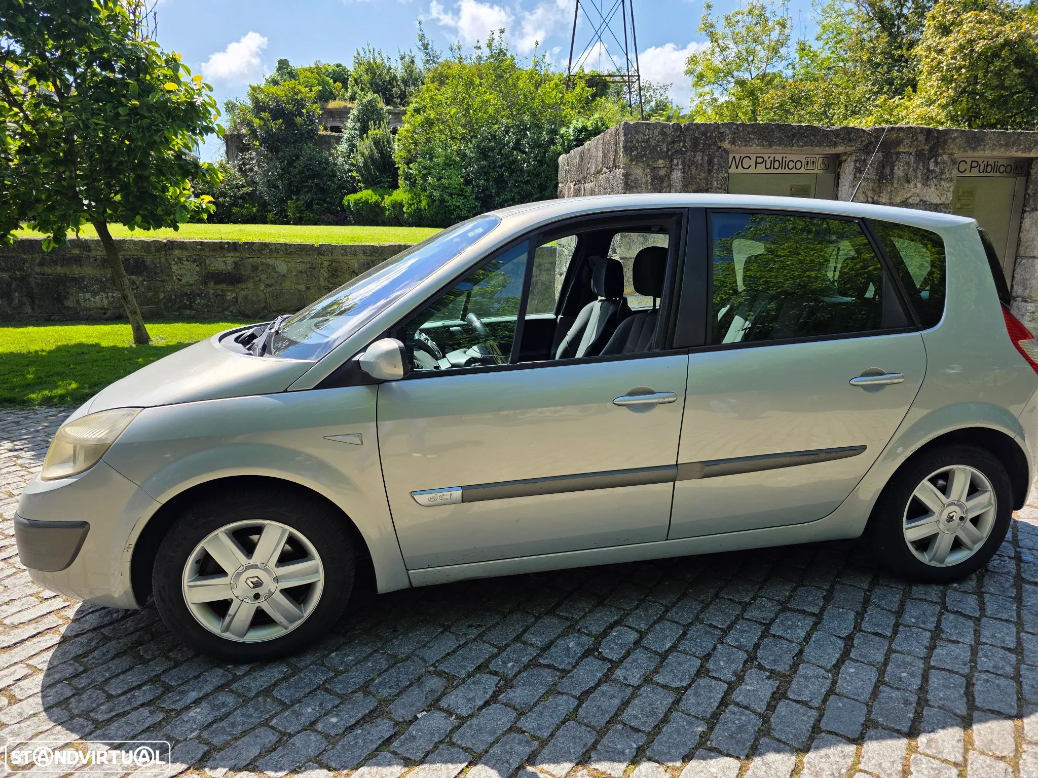 Renault Scénic 1.5 dCi Confort Dynamique - 1