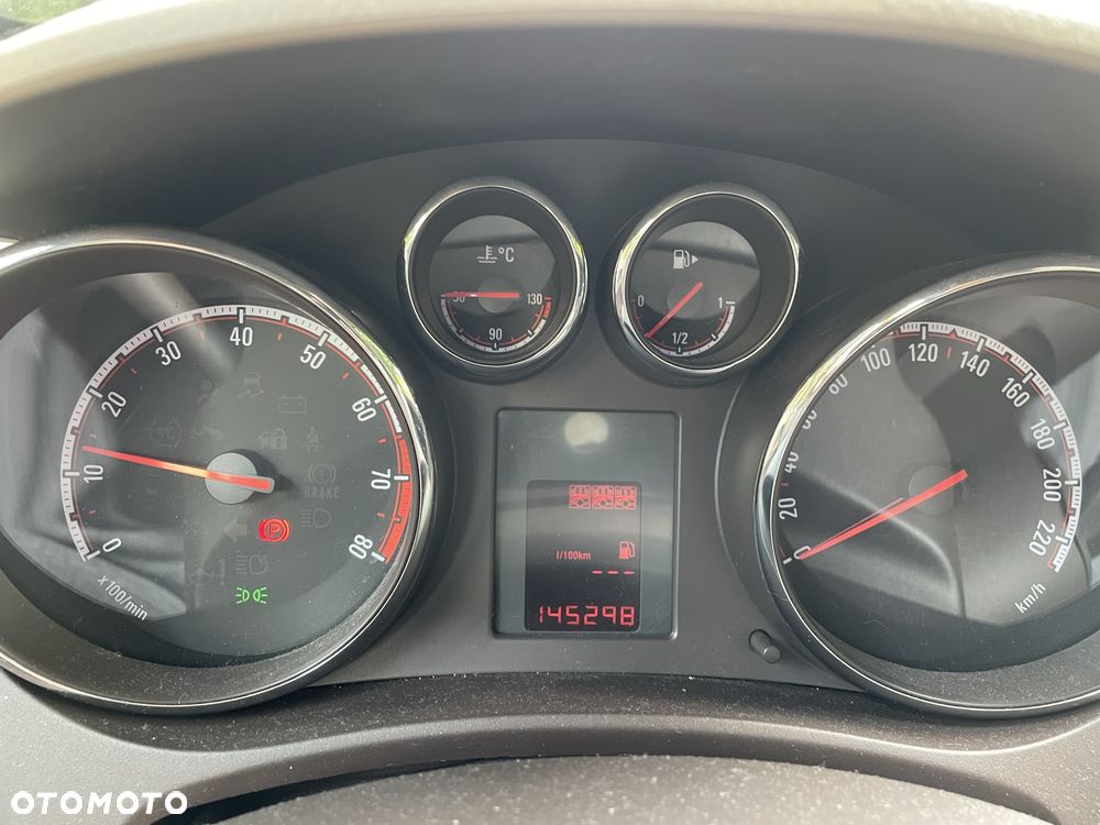 Opel Meriva - 8