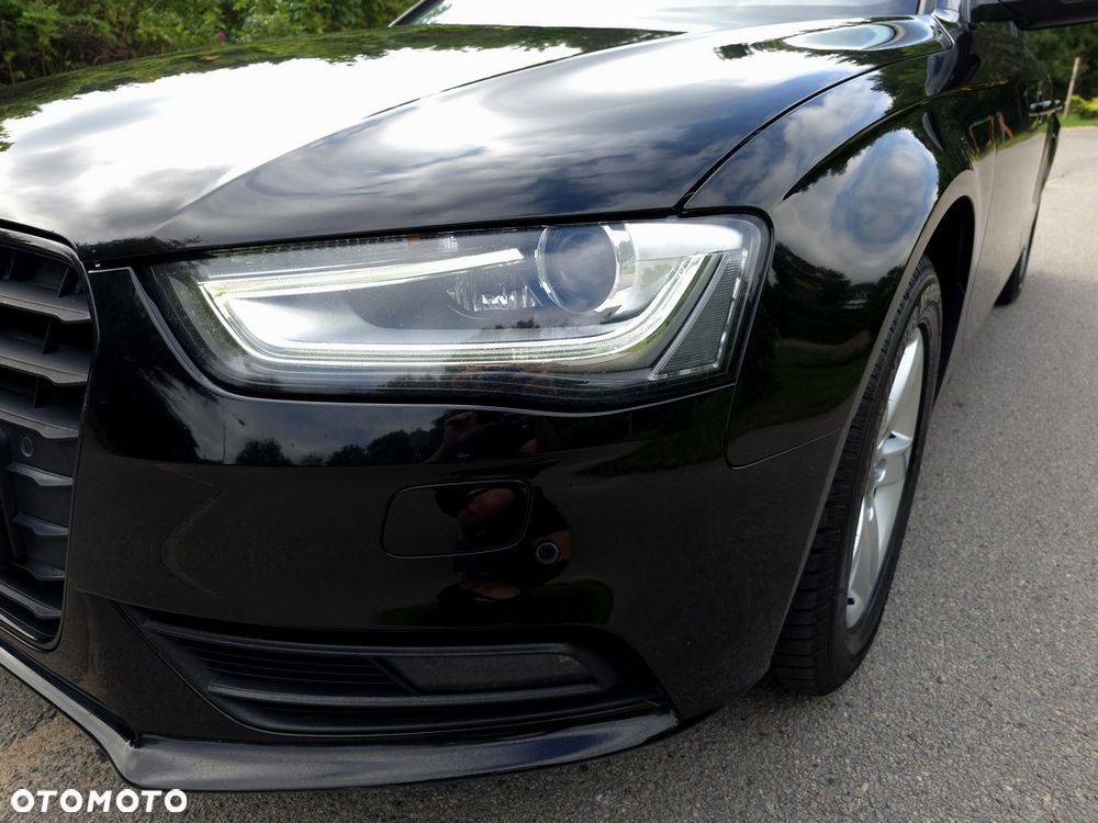 Audi A4 Avant 2.0 TDI S tronic - 23