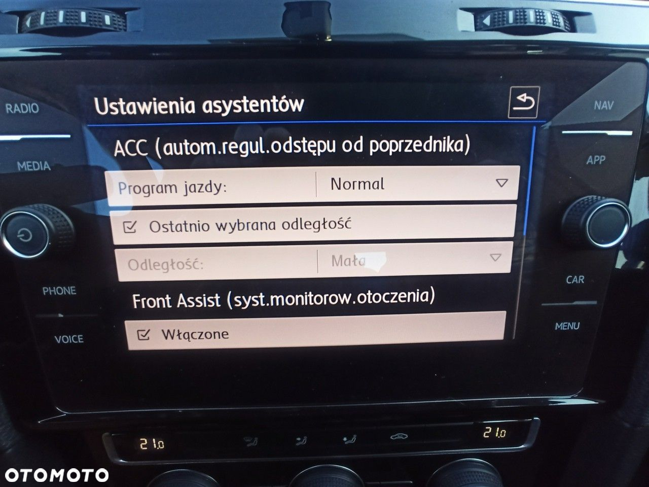 Volkswagen Golf 1.0 TSI OPF Comfortline - 22