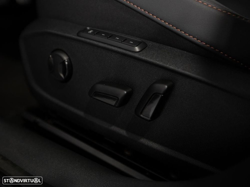 Cupra Formentor 2.0 TSI DSG 4Drive VZ - 17