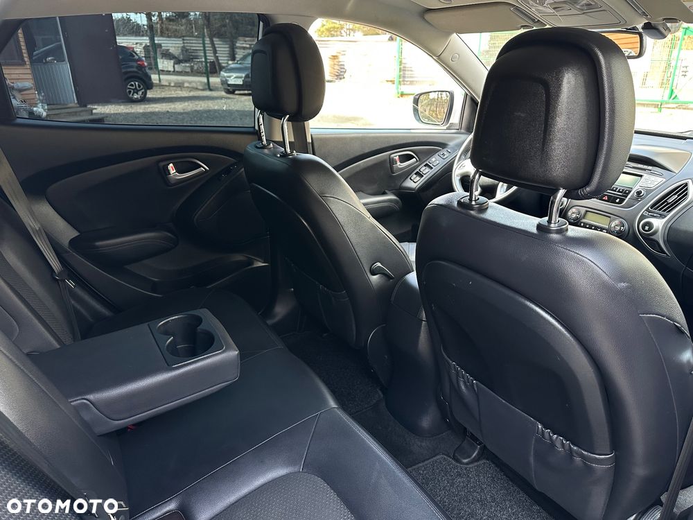 Hyundai ix35 1.7 CRDi Premium 2WD - 18