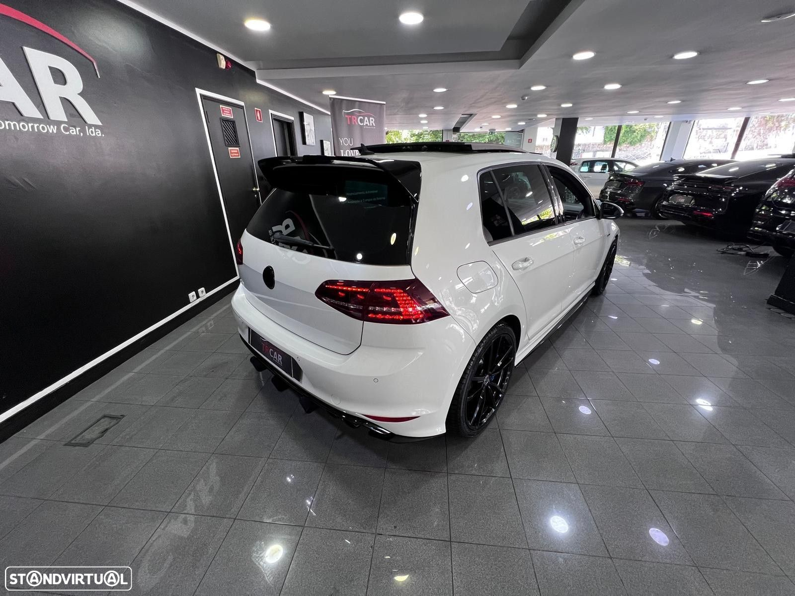 VW Golf - 23