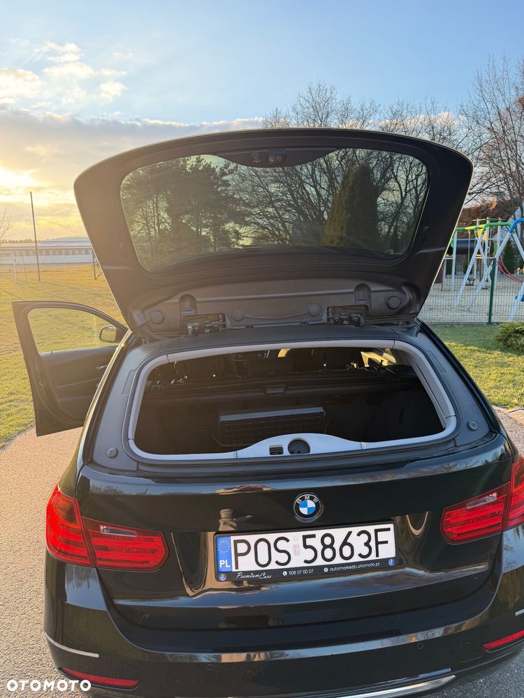 BMW Seria 3 318d Luxury Line - 26