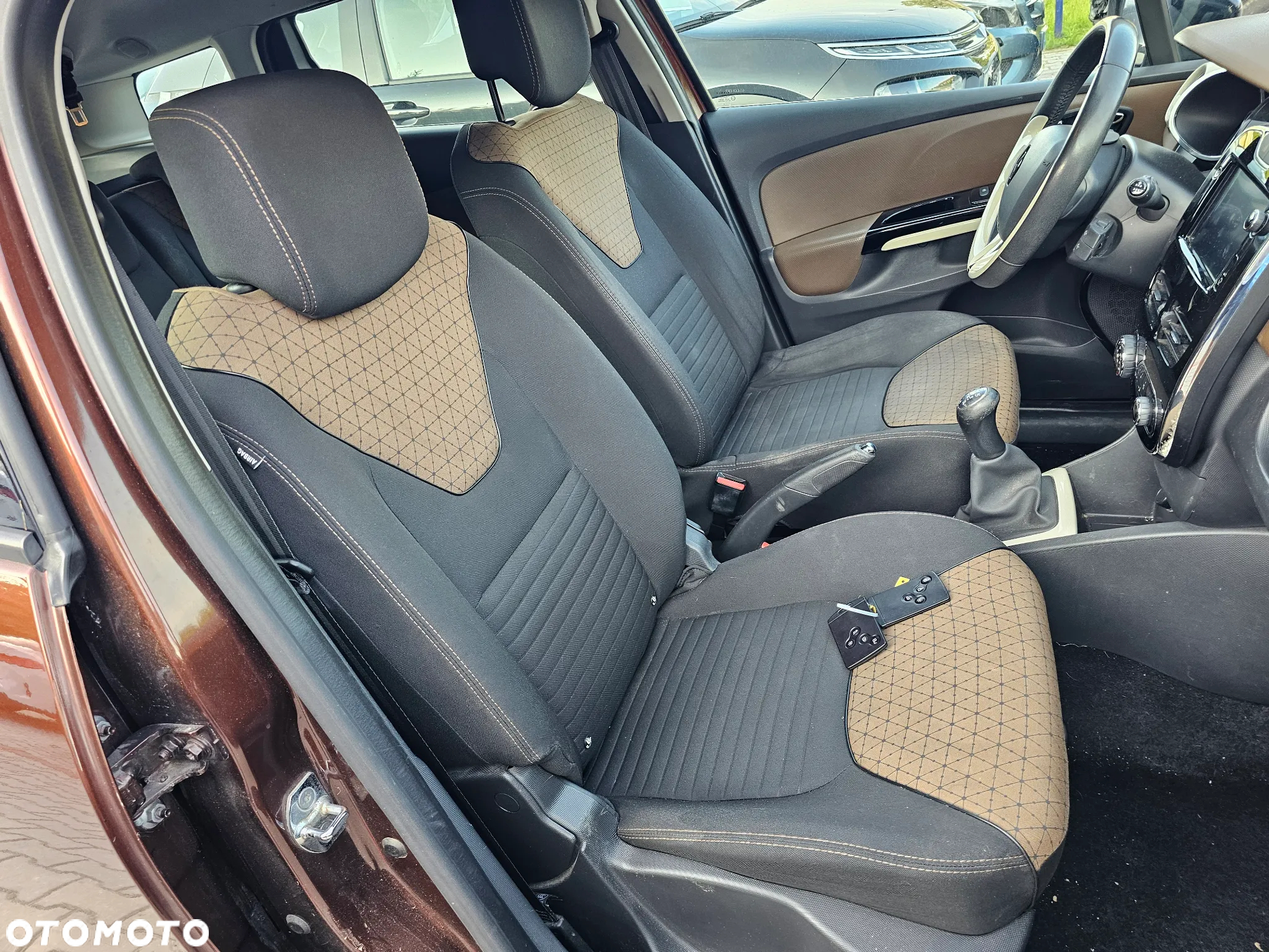 Renault Clio 1.5 dCi Energy Business - 13