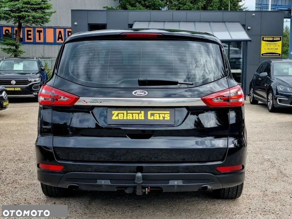 Ford S-Max - 9