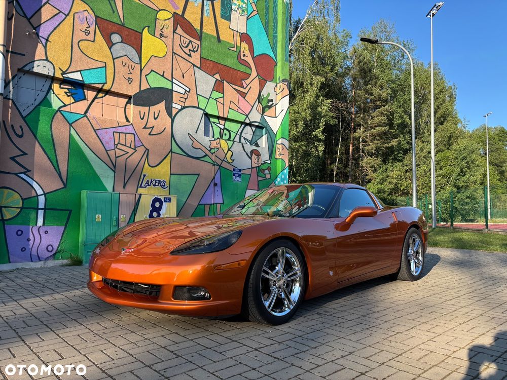 Chevrolet Corvette - 2