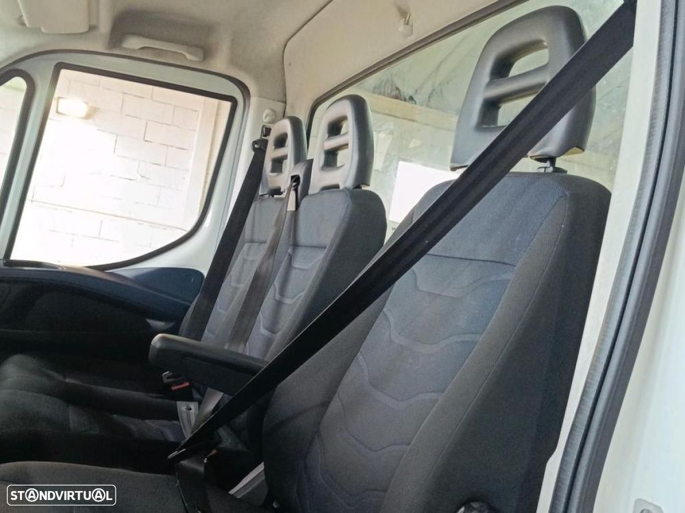 Iveco Daily 3.0 50C18 c/IVA - 6