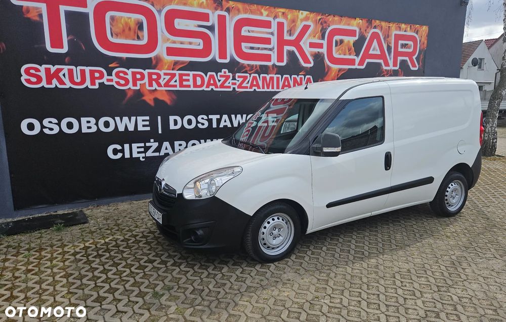 Opel COMBO - 21